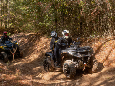 2026 Can-Am Outlander XT 1000R. Photograph shows the 2025 model.