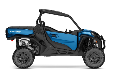 2024 Can-Am Commander MAX XT 1000R. Photograph shows the 2025 model.