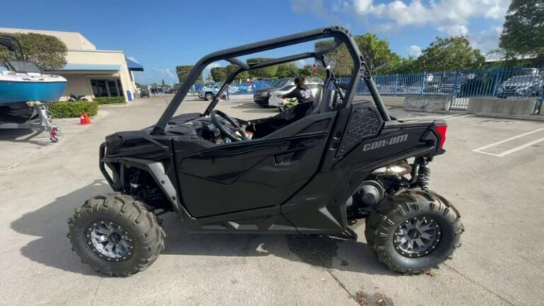 2022 Can-Am Maverick™ Trail DPS 1000