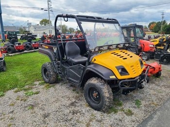 2013 Cub Cadet Volunteer™ 4x4D