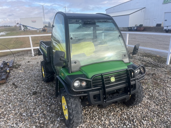 2013 John Deere Gator™ XUV 4×4 825i