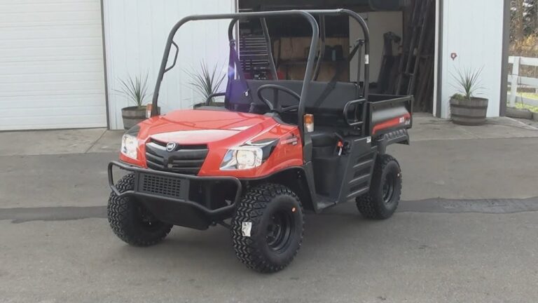 2013 KIOTI Mechron® 2200
