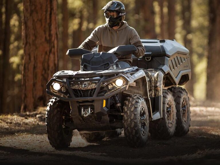 2016 Can-Am Outlander™ 6×6 XT 650