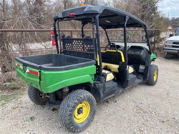2016 John Deere Gator™ XUV550 S4