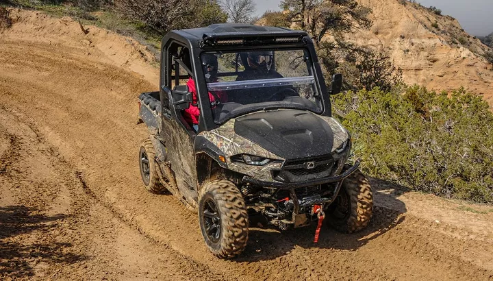 2017 Cub Cadet Challenger 750