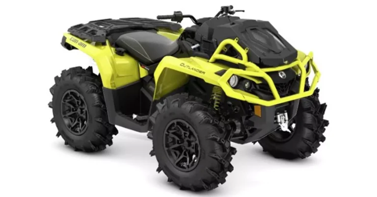 2018 Can-Am Outlander™ X mr 850. Photograph shows the 2019 model.