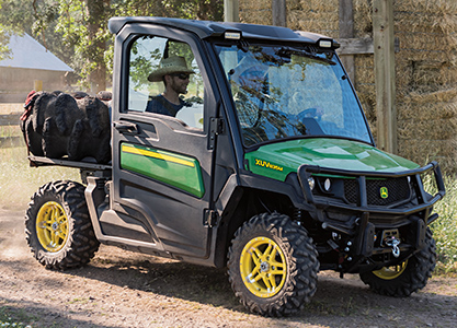 2022 John Deere Gator™ XUV835M HVAC