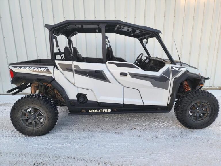 2022 Polaris GENERAL® XP 4 Deluxe