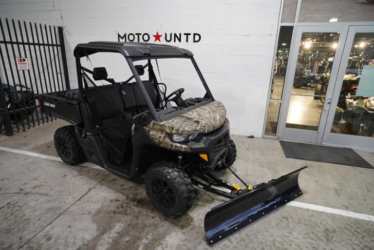 2023 Can-Am Defender DPS HD7