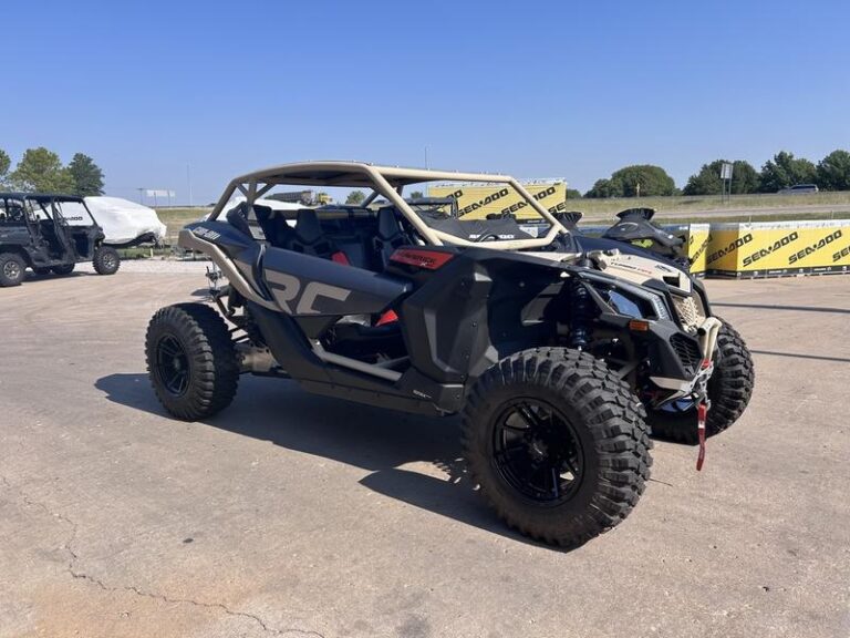 2023 Can-Am Maverick X3 X ds TURBO RR 64