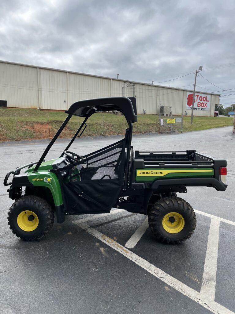 2024 John Deere Gator™ HPX 815E. Photograph shows the 2023 model.