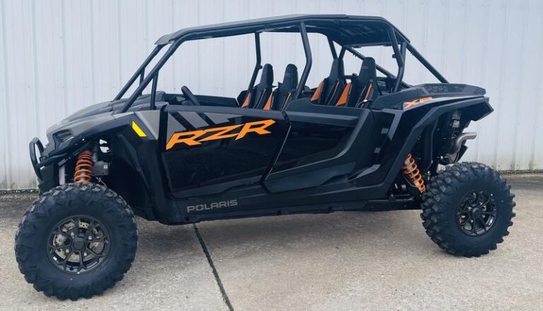 2023 Polaris GENERAL® XP 4 1000 Premium